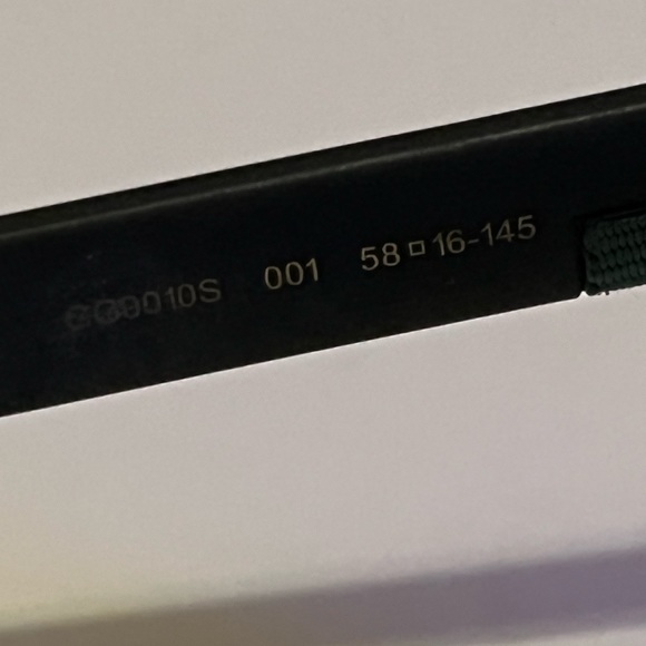 GUCCI GG0010S 001
BLACK MEN'S SUNGLASSES - Picture 13 of 16